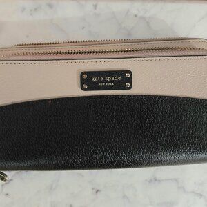 Kate Spade Wristlet